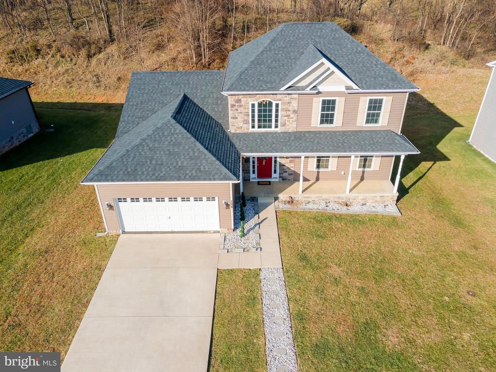 188 BRANT LN, Martinsburg, WV 25403