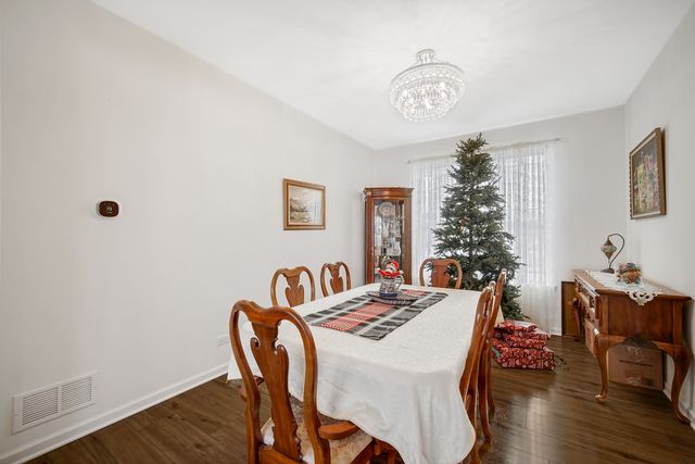 5210 Pheasant Lane, Richmond, IL 60071