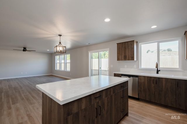 16714 Dunning Way, Caldwell, ID 83607