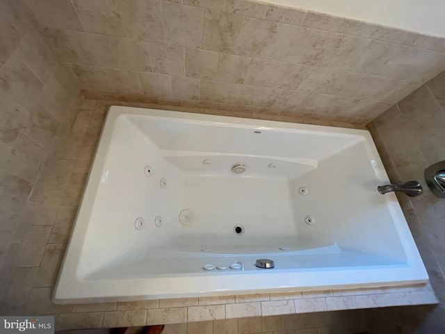 219 MATTOX AVE, Colonial Beach, VA 22443