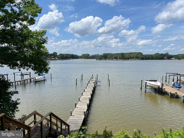 219 MATTOX AVE, Colonial Beach, VA 22443