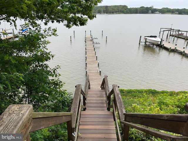 219 MATTOX AVE, Colonial Beach, VA 22443