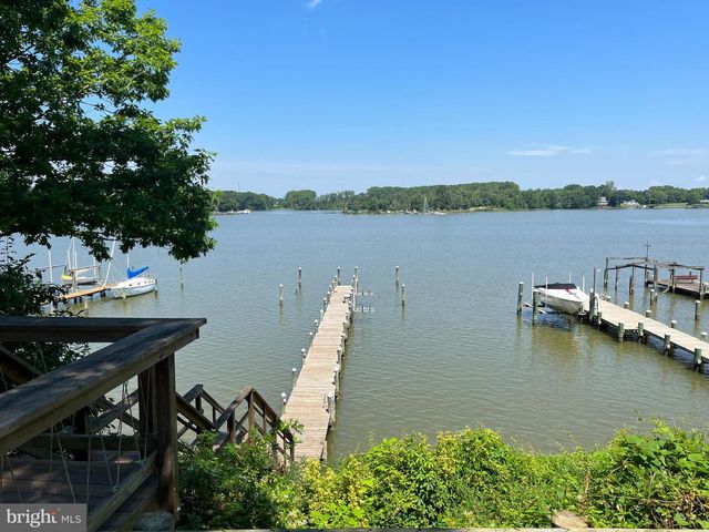 219 MATTOX AVE, Colonial Beach, VA 22443