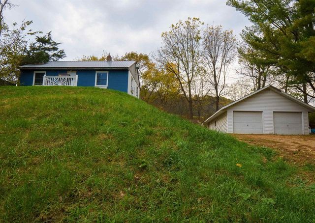 23586 Highway 80, Richland Center, WI 53581