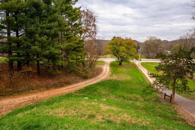 23586 Highway 80, Richland Center, WI 53581