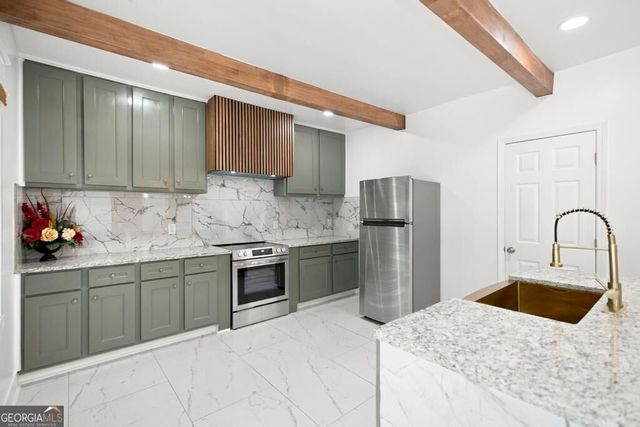 2131 Cedar Street, Macon, GA 31206