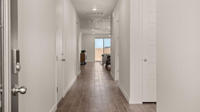 6703 Clayton Drive NE, Rio Rancho, NM 87144