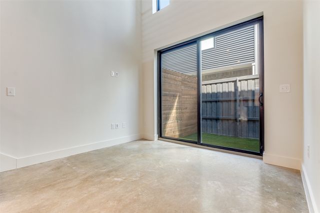 2702 N Carroll Avenue 104, Dallas, TX 75204
