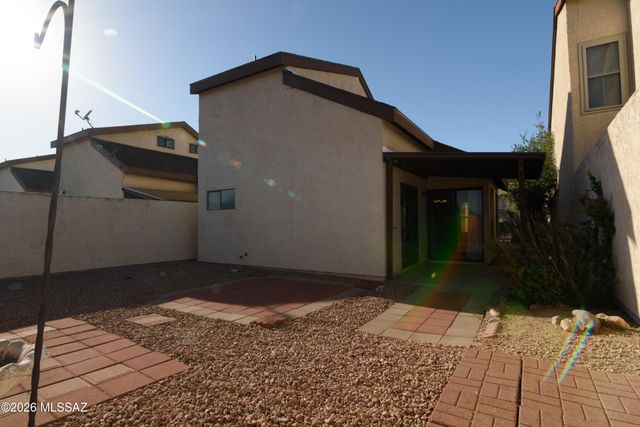 4949 W Doria Drive, Tucson, AZ 85742