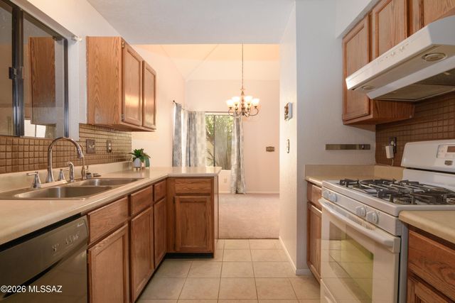 4949 W Doria Drive, Tucson, AZ 85742