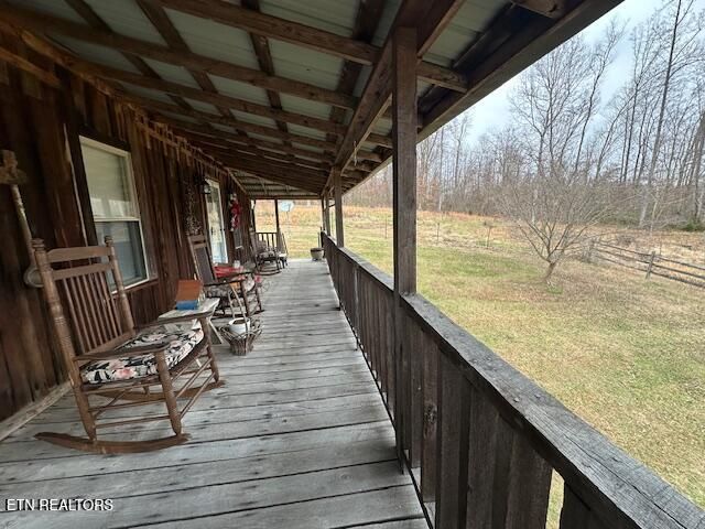 811 Pioneer Rd, Ewing, VA 24248