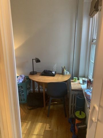 41 Revere St 4, Boston, MA 02114