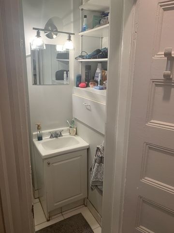 41 Revere St 4, Boston, MA 02114