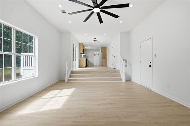 3255 Clifton Farm Drive, Decatur, GA 30034