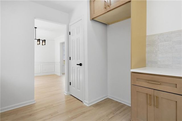 3255 Clifton Farm Drive, Decatur, GA 30034