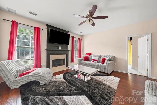 3124 Arklow Road, Charlotte, NC 28269