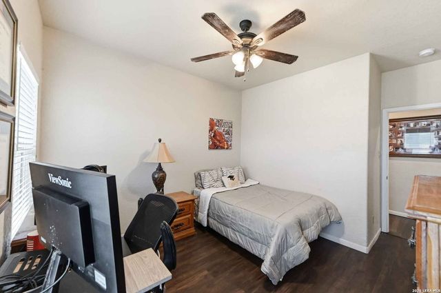 14838 St Hedwig, St Hedwig, TX 78152