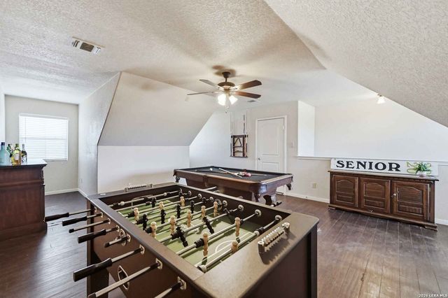 14838 St Hedwig, St Hedwig, TX 78152