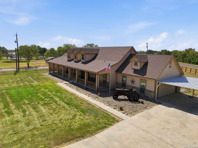 14838 St Hedwig, St Hedwig, TX 78152