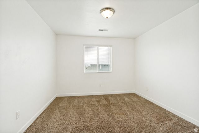 15166 S GALLANT DR, Bluffdale, UT 84065