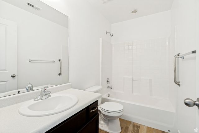 15166 S GALLANT DR, Bluffdale, UT 84065