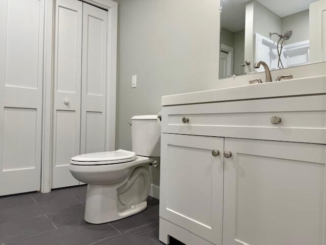 300 East 6th Street, Mountain View, MO 65548