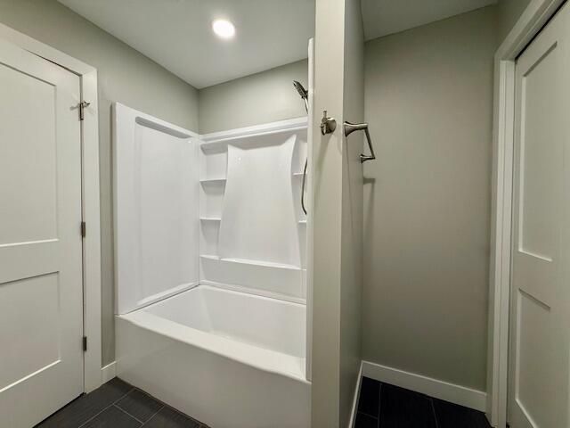 300 East 6th Street, Mountain View, MO 65548