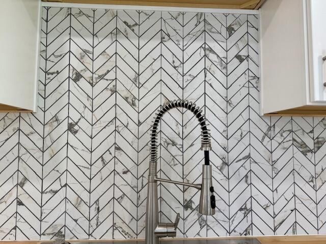 300 East 6th Street, Mountain View, MO 65548