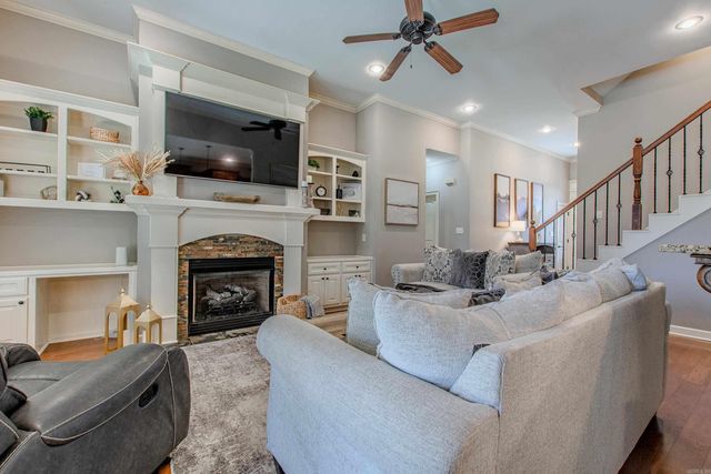 3611 Robinwood Circle, Bryant, AR 72022