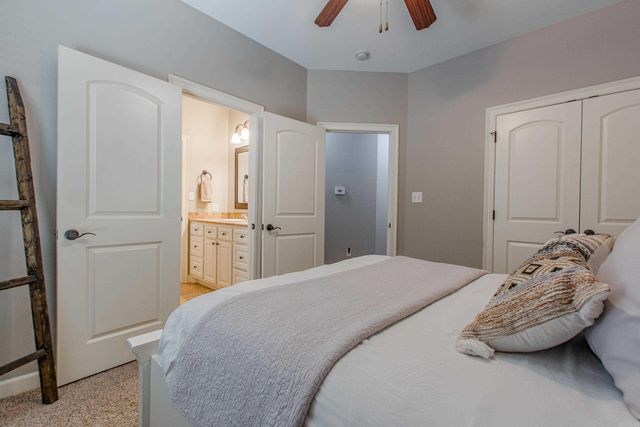 3611 Robinwood Circle, Bryant, AR 72022