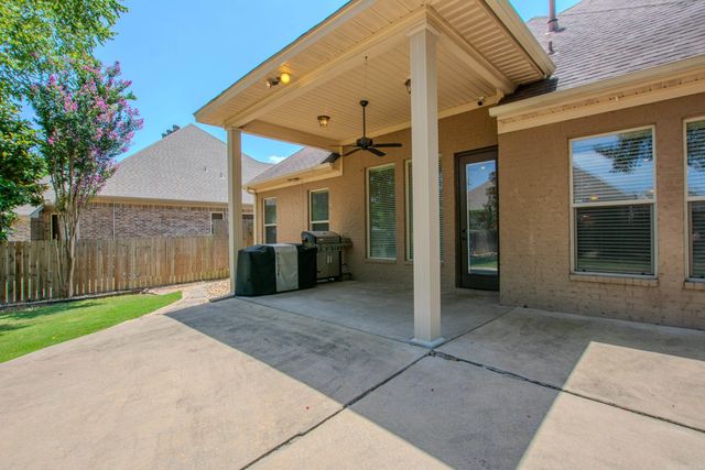 3611 Robinwood Circle, Bryant, AR 72022