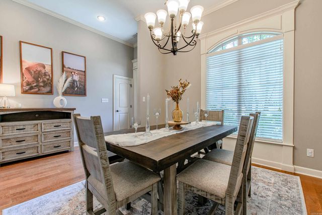 3611 Robinwood Circle, Bryant, AR 72022