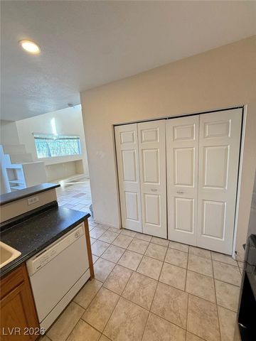 664 Solitude Point Avenue, Henderson, NV 89012