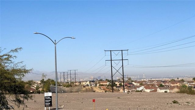 664 Solitude Point Avenue, Henderson, NV 89012