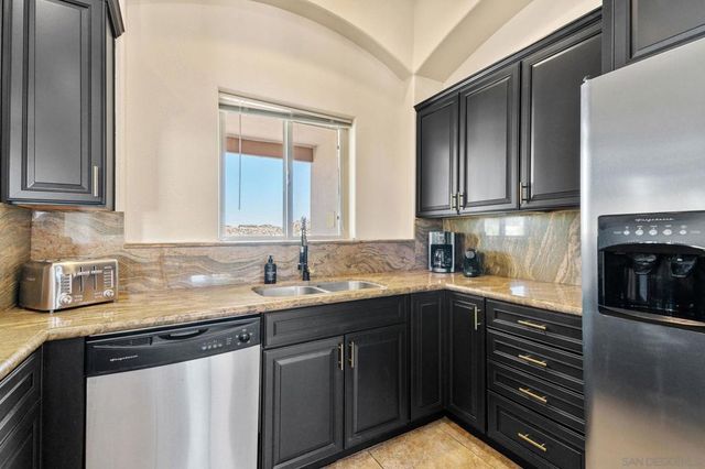 5833 San Rafael Rd, Yucca Valley, CA 92284