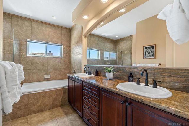 5833 San Rafael Rd, Yucca Valley, CA 92284