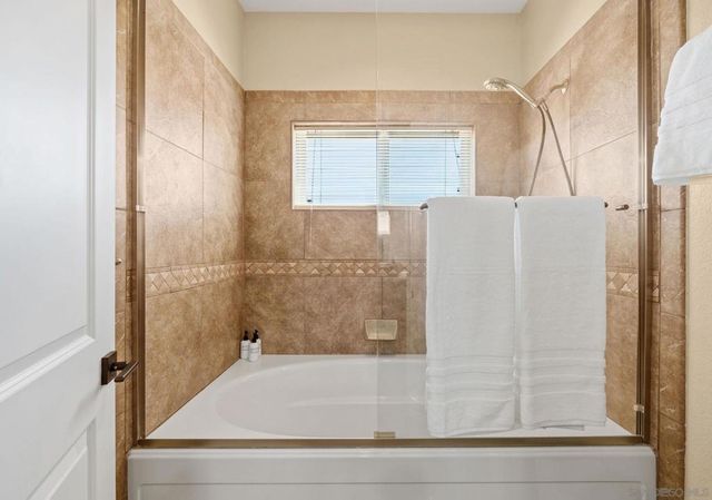 5833 San Rafael Rd, Yucca Valley, CA 92284