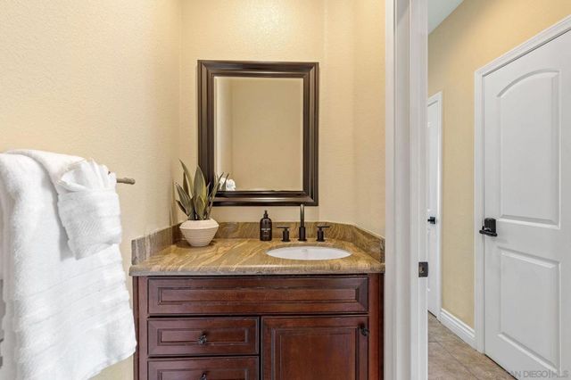 5833 San Rafael Rd, Yucca Valley, CA 92284