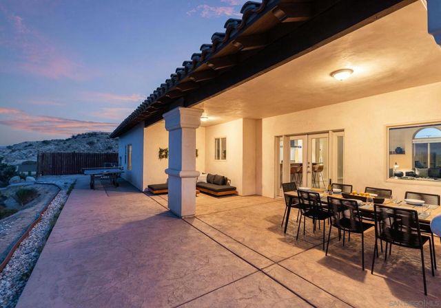 5833 San Rafael Rd, Yucca Valley, CA 92284