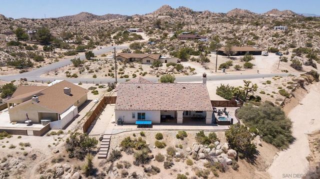 5833 San Rafael Rd, Yucca Valley, CA 92284