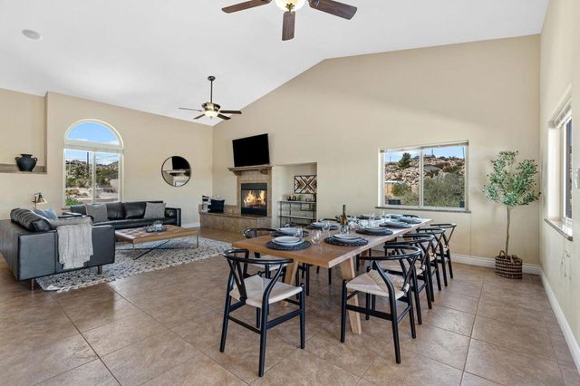 5833 San Rafael Rd, Yucca Valley, CA 92284