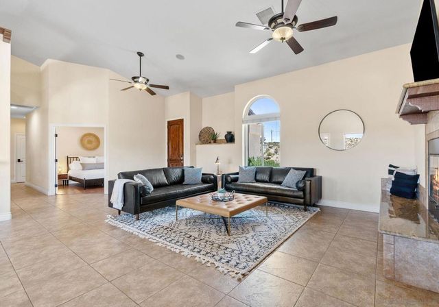5833 San Rafael Rd, Yucca Valley, CA 92284