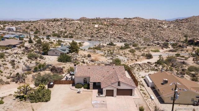 5833 San Rafael Rd, Yucca Valley, CA 92284