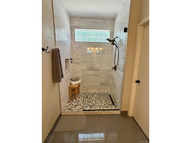 6827 W Rockland Pl, Littleton, CO 80128