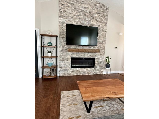 6827 W Rockland Pl, Littleton, CO 80128
