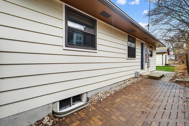 518 Bowman Avenue, Madison, WI 53716