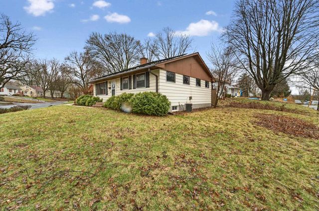 518 Bowman Avenue, Madison, WI 53716