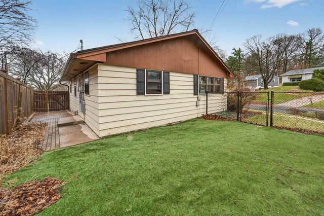 518 Bowman Avenue, Madison, WI 53716