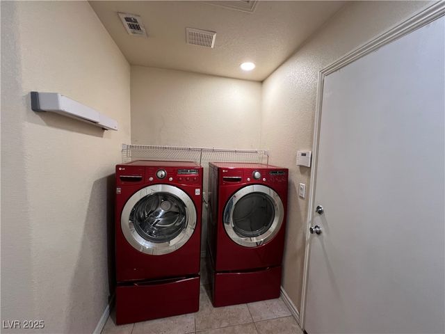 1053 Puerta Del Sol Drive, Las Vegas, NV 89138