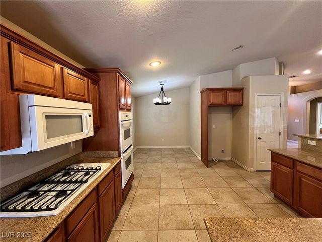1053 Puerta Del Sol Drive, Las Vegas, NV 89138